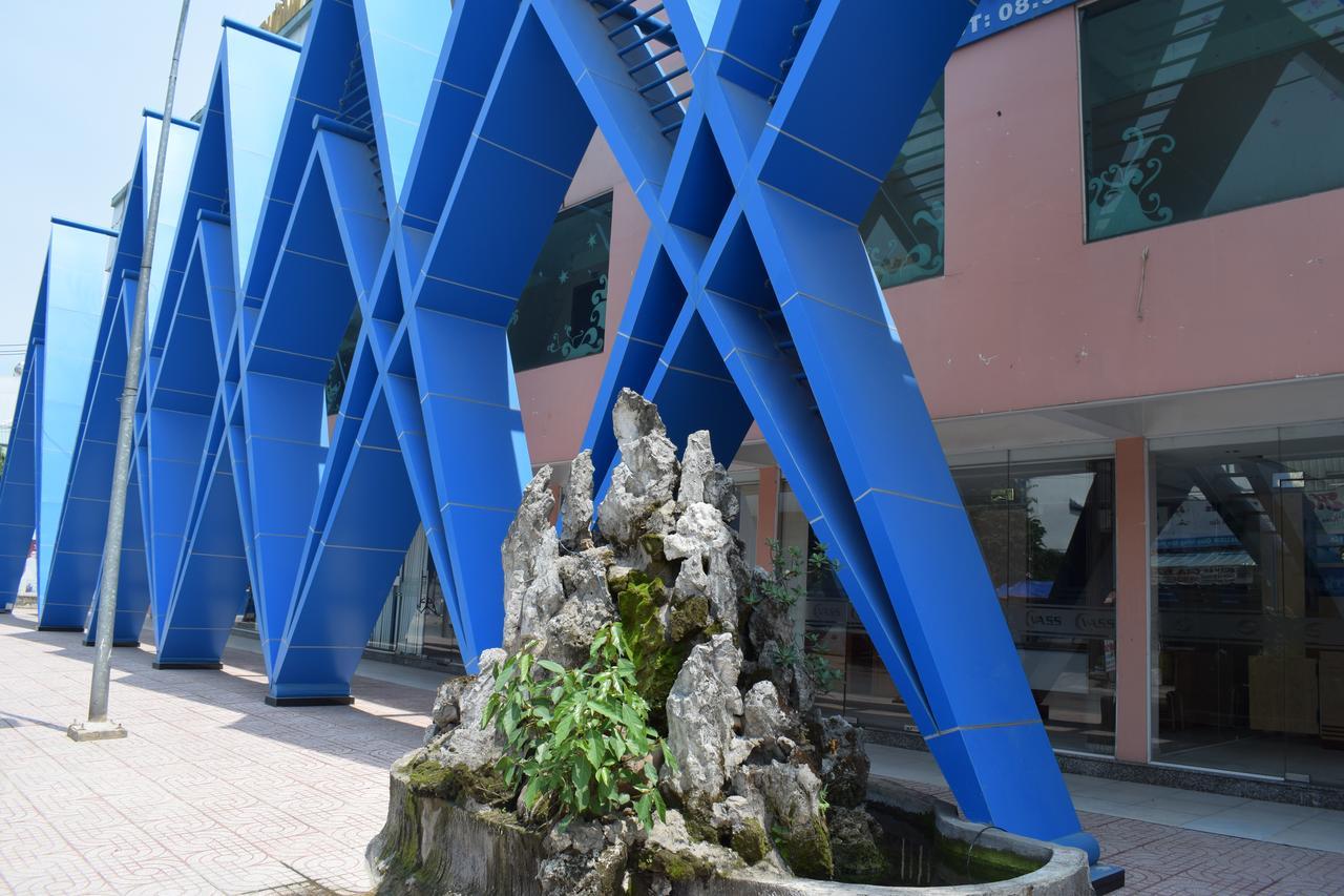 Mekong Hotel & Restaurant Ho Chi Minh City Exterior photo